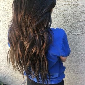 Tape in hair extensions